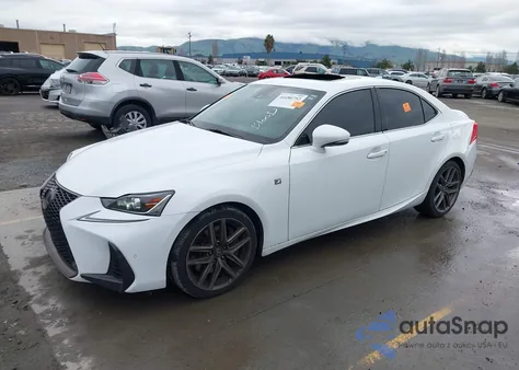 2018 Lexus Is 300 z USA, uszkodzony, nr VIN JTHBA1D29J5082031